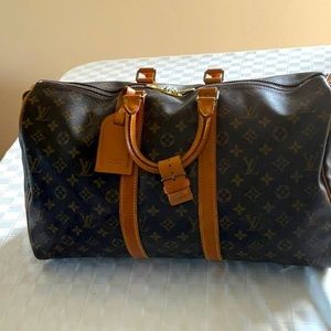 Louis Vuitton Monogram Keepall 45, code number VI864.